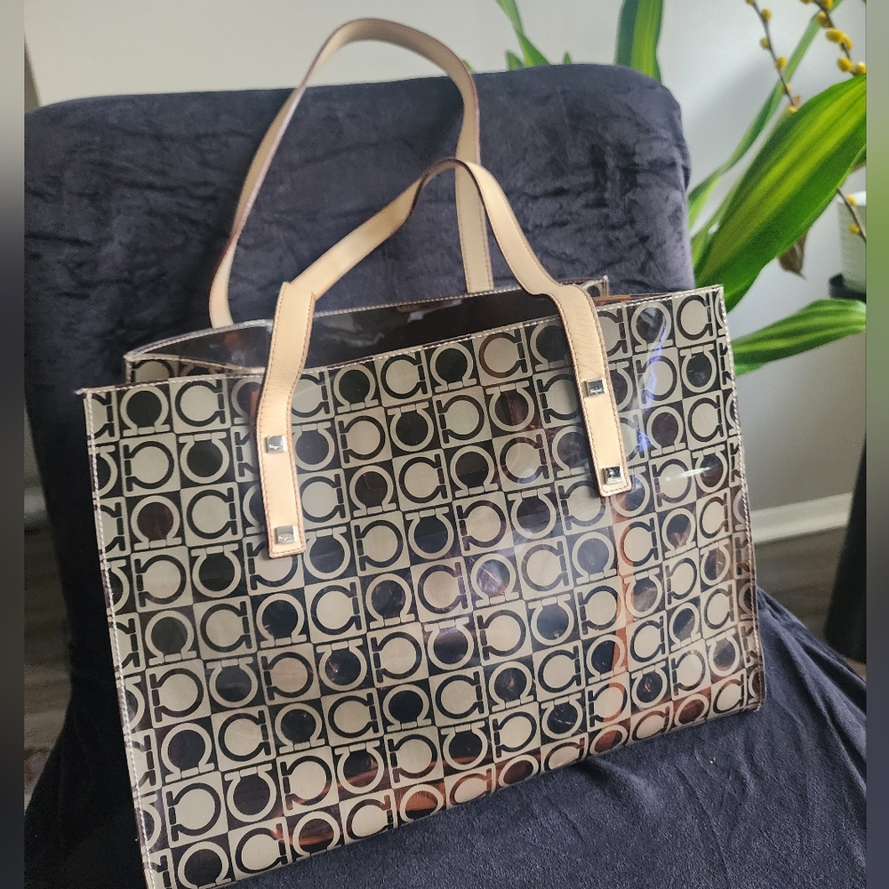 Authentic Ferragamo Salvatore Shoulder Bag